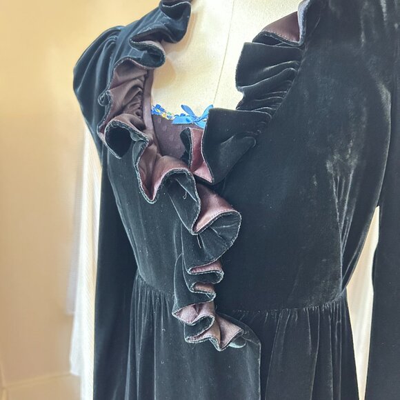 Vintage 90s Betsey Johnson Silk Velvet Coat - Picture 1 of 12